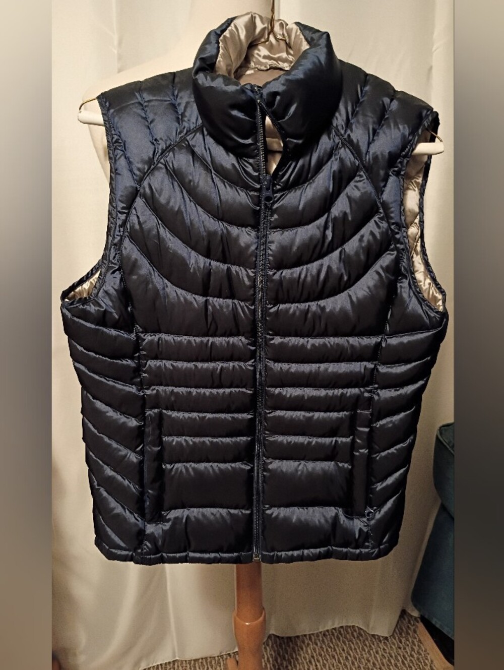 Bernardo Packable Goose Down Puffer Vest Jacket Coat Navy Blue Quilted Sz Medium